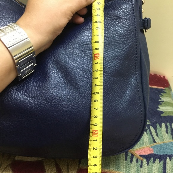 Authentic Kate Spade Cobble Hill Finley Hobo Bag in French Navy - Picture 15 of 16